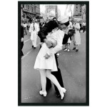 Sailor Kissing Nurse Iconic Image Statue